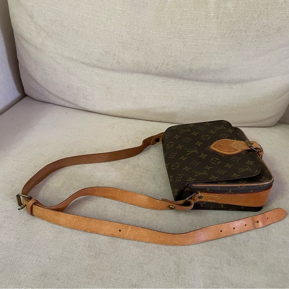 Authentic Louis Vuitton Monogram Cartouchiere MM Bag 852 - Picture 10 of 16